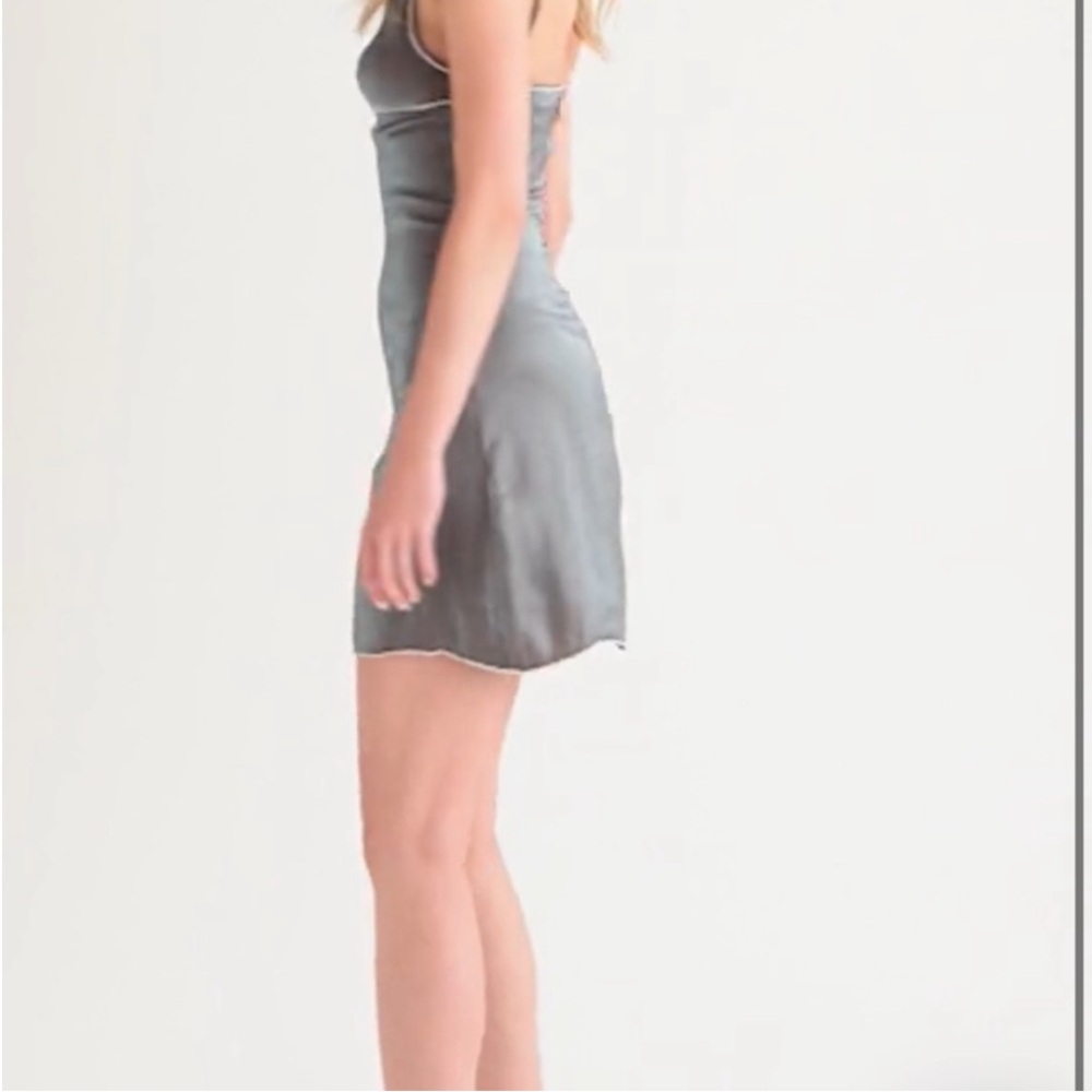 House of CB Shimmering Silver Dress “Excellent Used Condition “#02 - Picture 4 of 7
